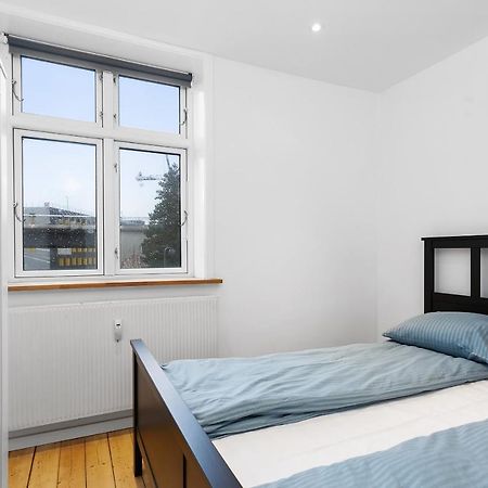 Aday - Apartment Suite Aalborg Center エクステリア 写真