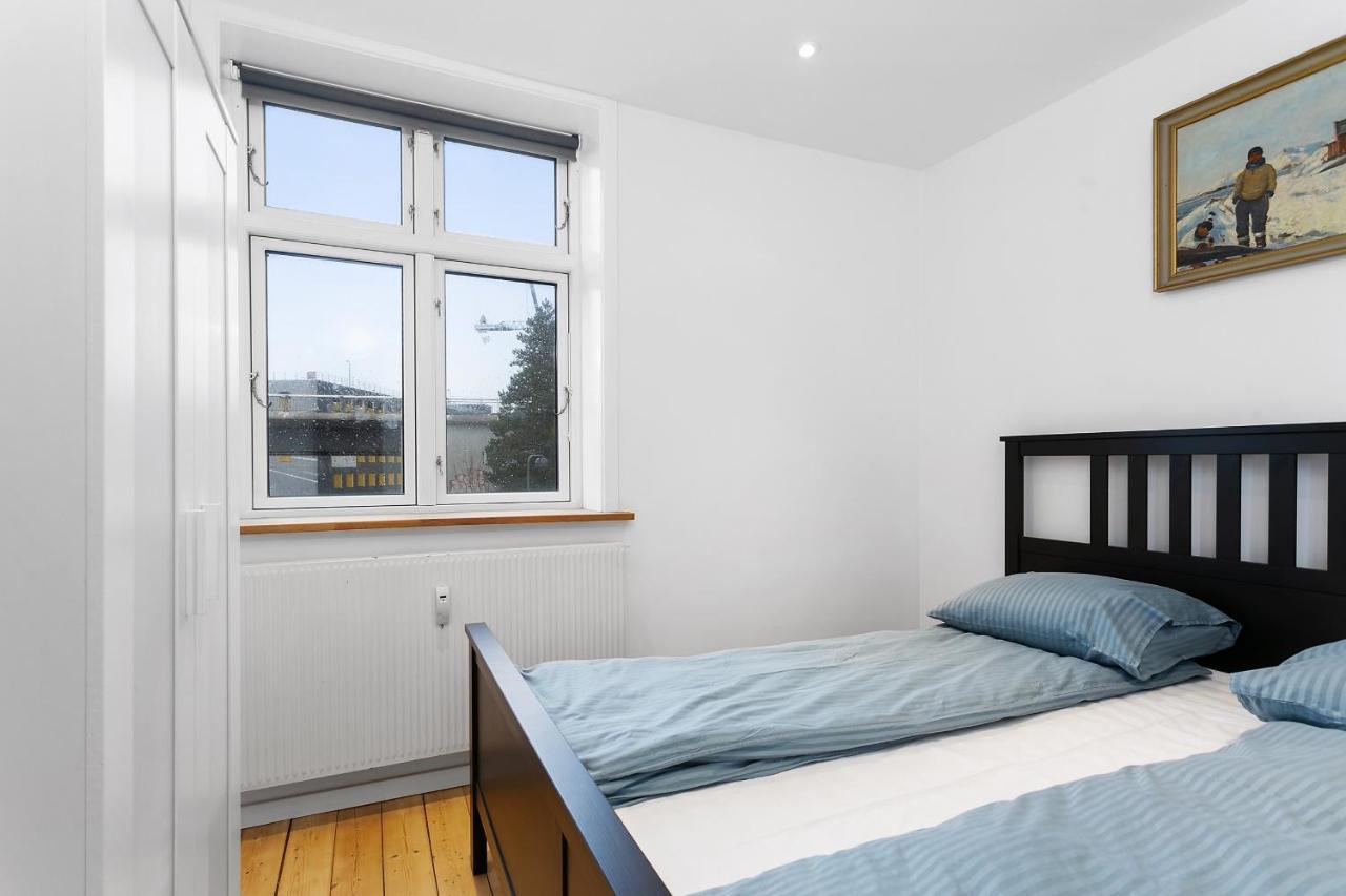 Aday - Apartment Suite Aalborg Center エクステリア 写真